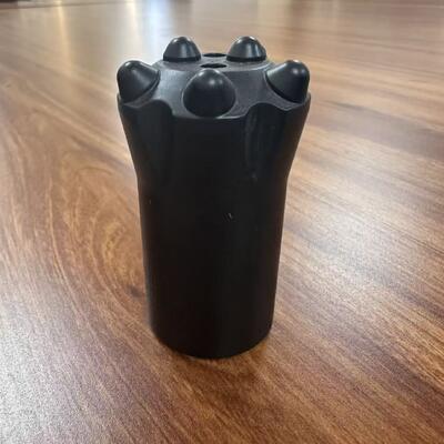 ハードロックドリルビット 7 11度 6 7 8 ボタン