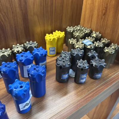 11度テーパーボタンビット ロックドリルビット トンネル工事用