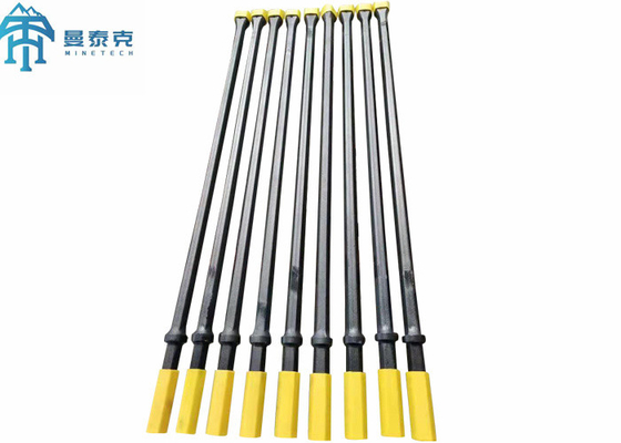 ヘッド直径32mmの全体のドリル棒